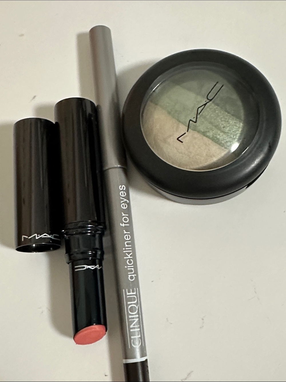 Clinique Quickliner with Green Trio Eyeshadow and Coral Lipstick